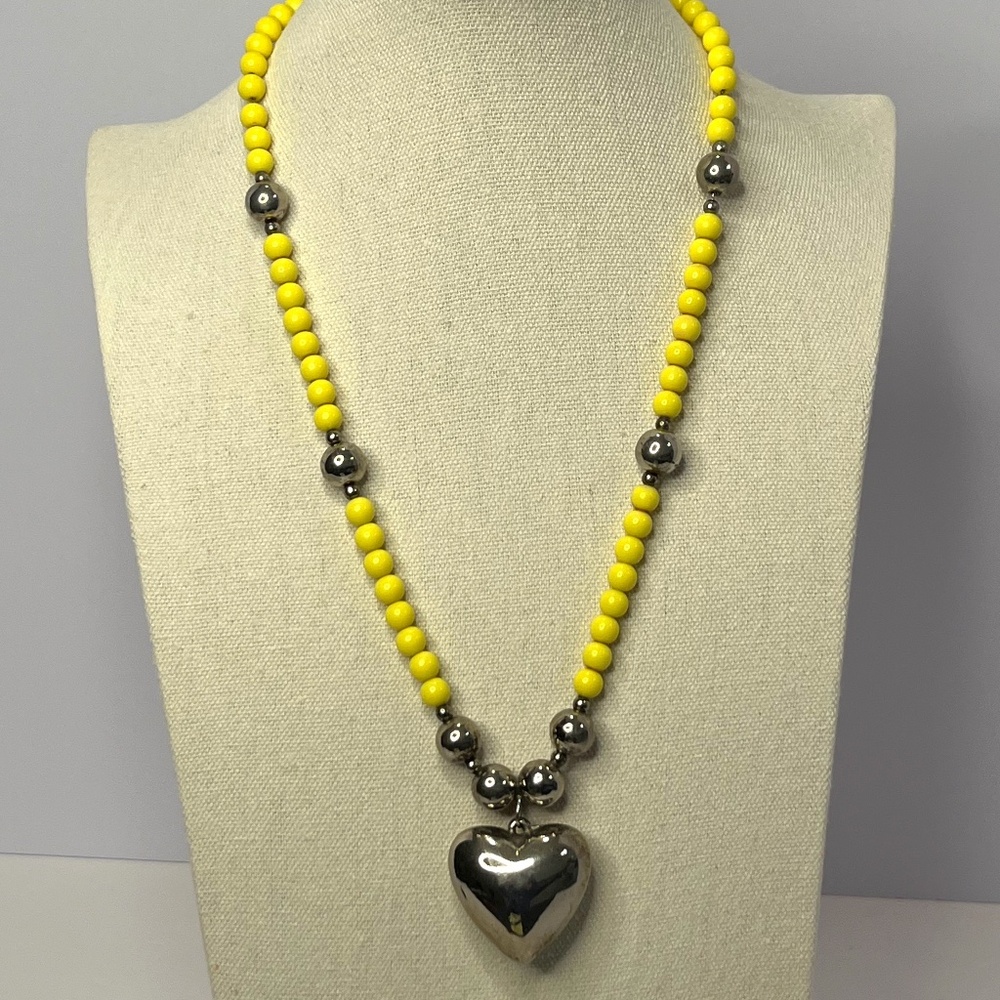 Vintage Yellow Acrylic Bead Silver Tone Metal Bead Necklace with Metal Heart